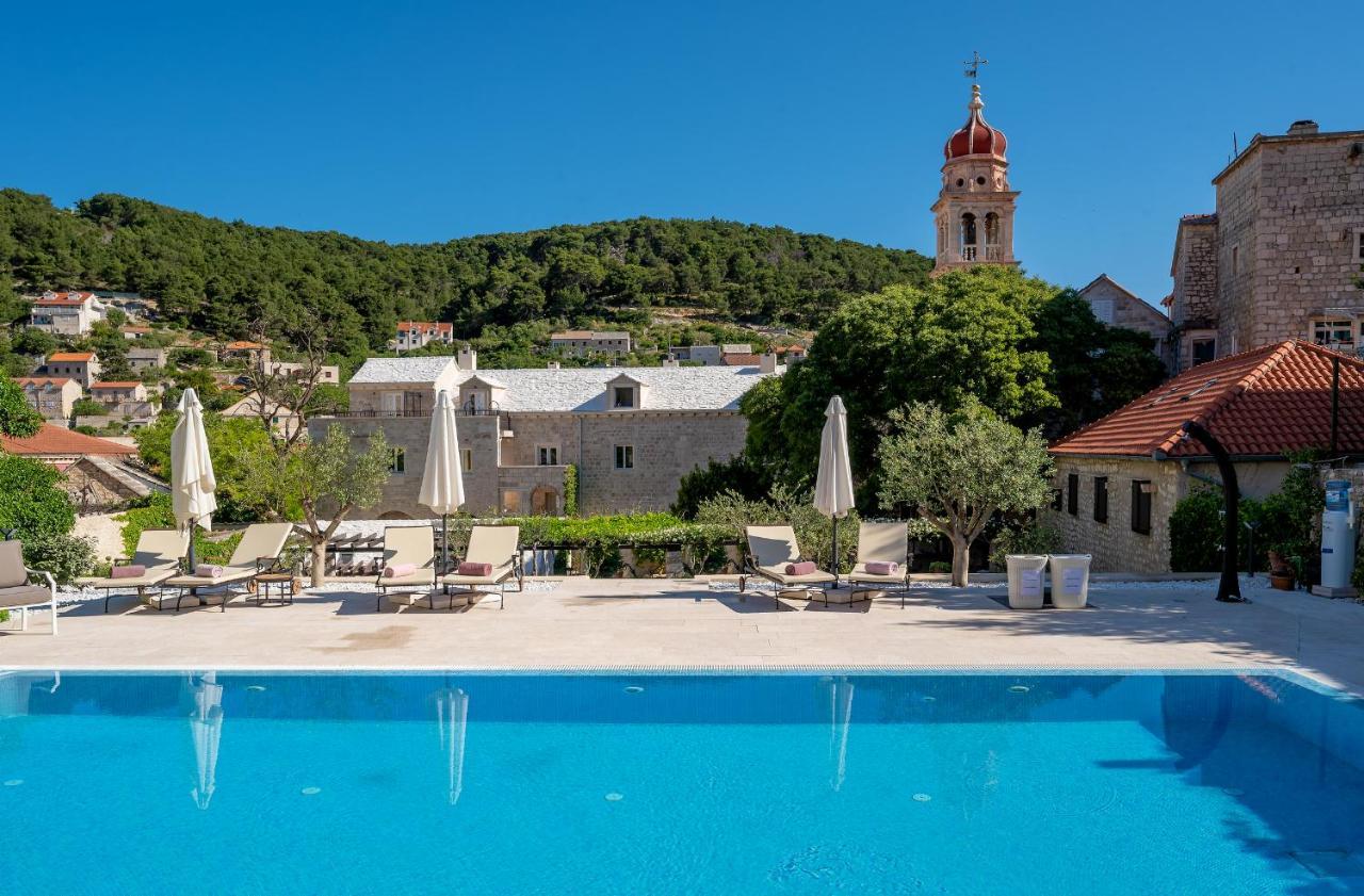 Puteus Palace Heritage Hotel Pucisca Exterior photo